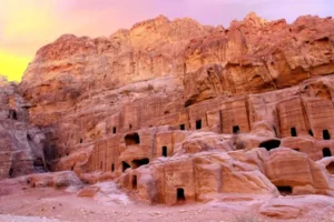 Conheça Petra na Jordânia e sua bela paisagem